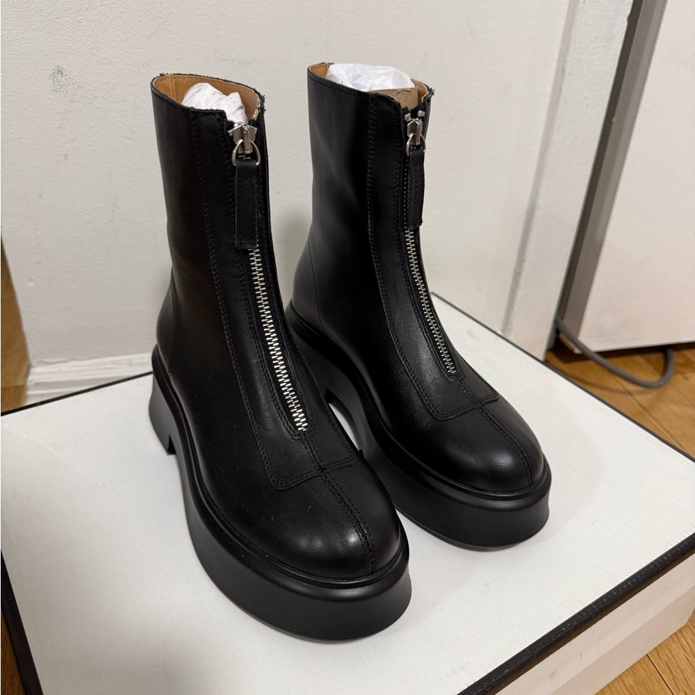 Steve Madden Black Zipper Boots